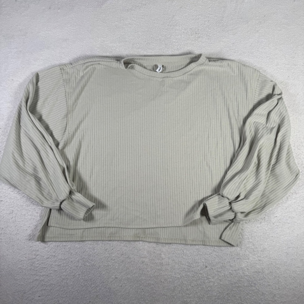 Glam Ribbed Long Sleeve Top Womens Medium Beige Good High-Low Hem Side Slit